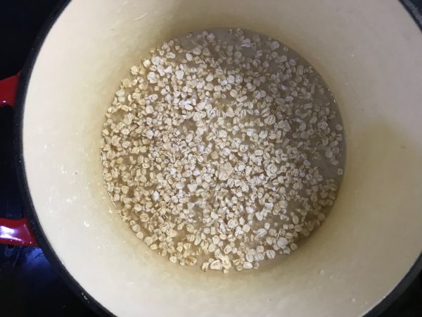 牛奶燕麦红薯粥