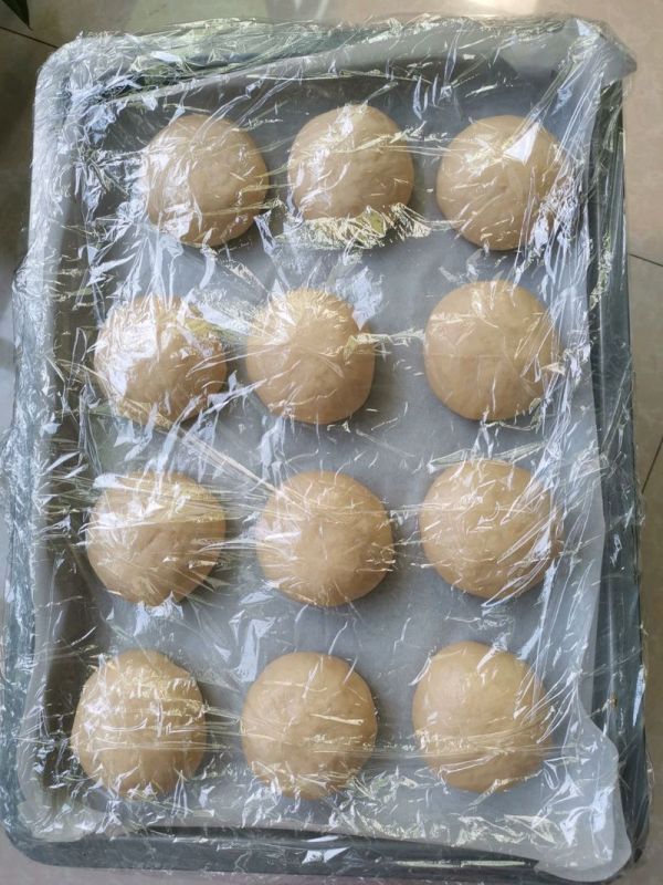 卡仕达酱小面包