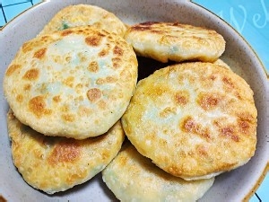 韭菜鸡蛋饼怎么做