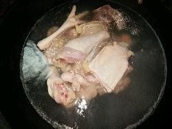 怎样做美味又滋补的肚包鸡