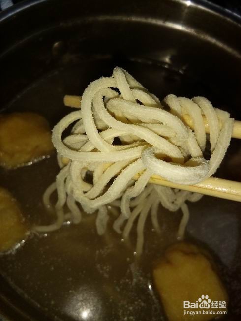 香菇豆泡麻酱面