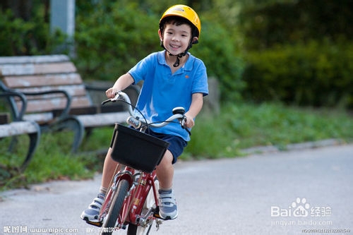 六一儿童节，儿童骑自行车安全小贴士