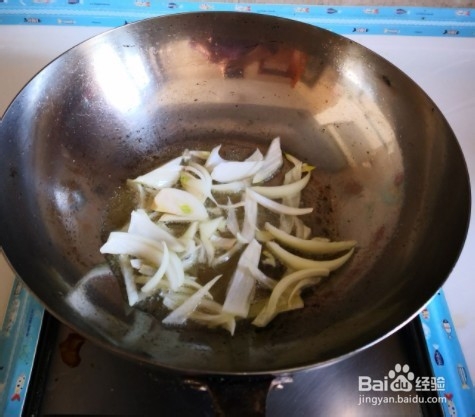 黑白分明的豆芽炒木耳