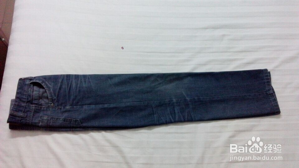 如何简单叠衣服,裤子,袜子,内裤