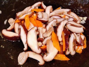 西兰花香菇炒蛋