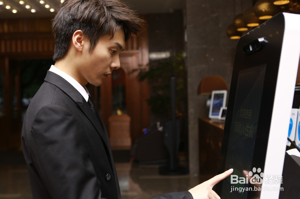 出门旅游住酒店要注意什么?