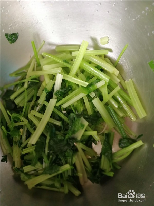 猪腿肉拌芹菜段