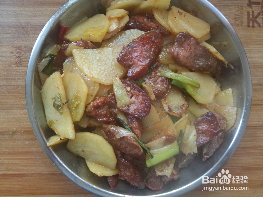 土豆片炒腊肠