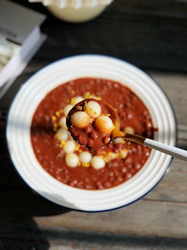 红豆沙糯米丸子汤