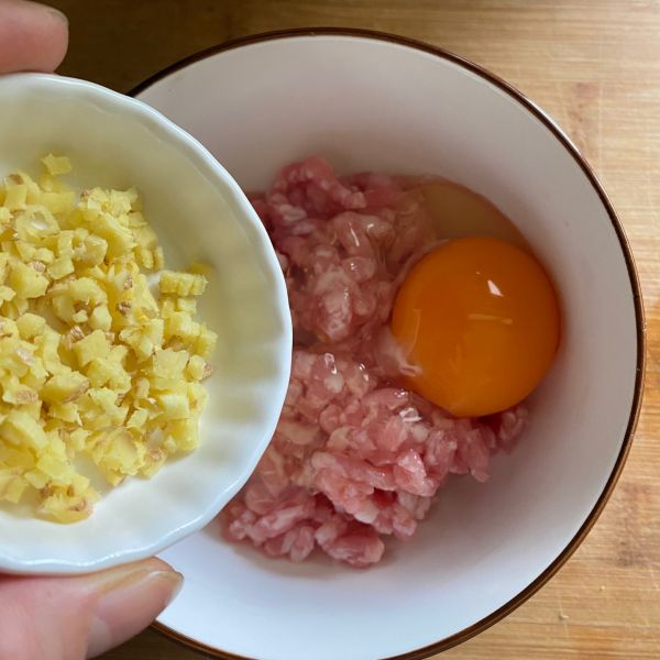 香煎土豆丝肉饼