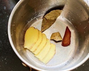 【最简单的红烧排骨】