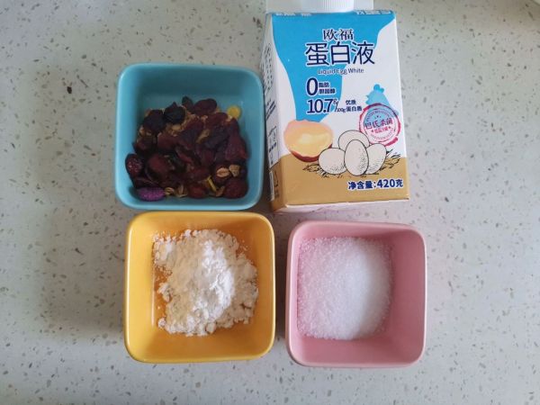 蛋白云朵舒芙蕾