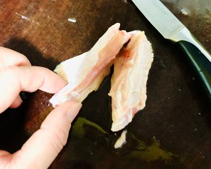 皮脆肉嫩的蒜香鸡翅