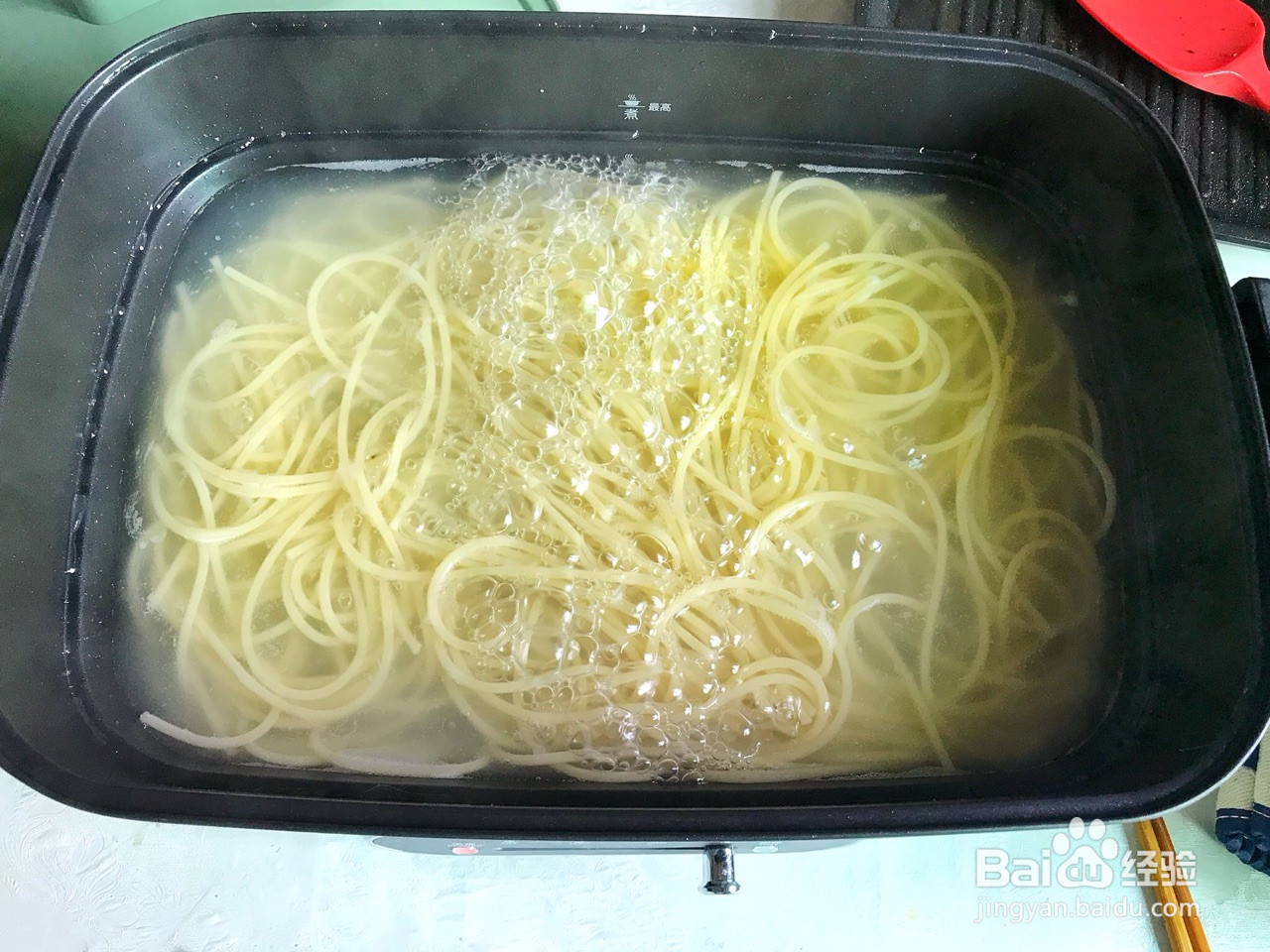 黑椒牛扒意面的做法