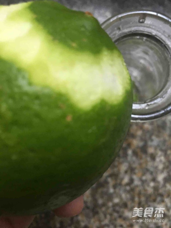 薄荷冻柠茶的做法