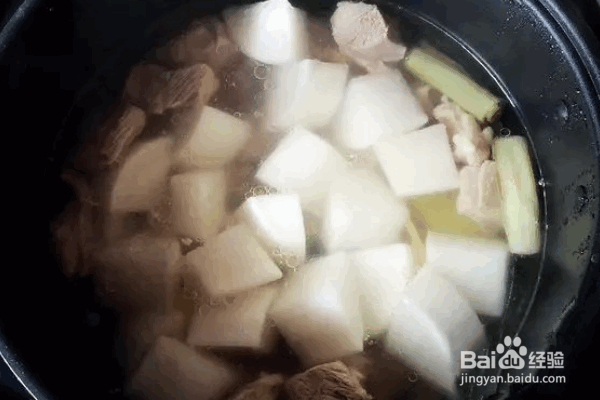 冬季滋补菜之萝卜羊肉汤