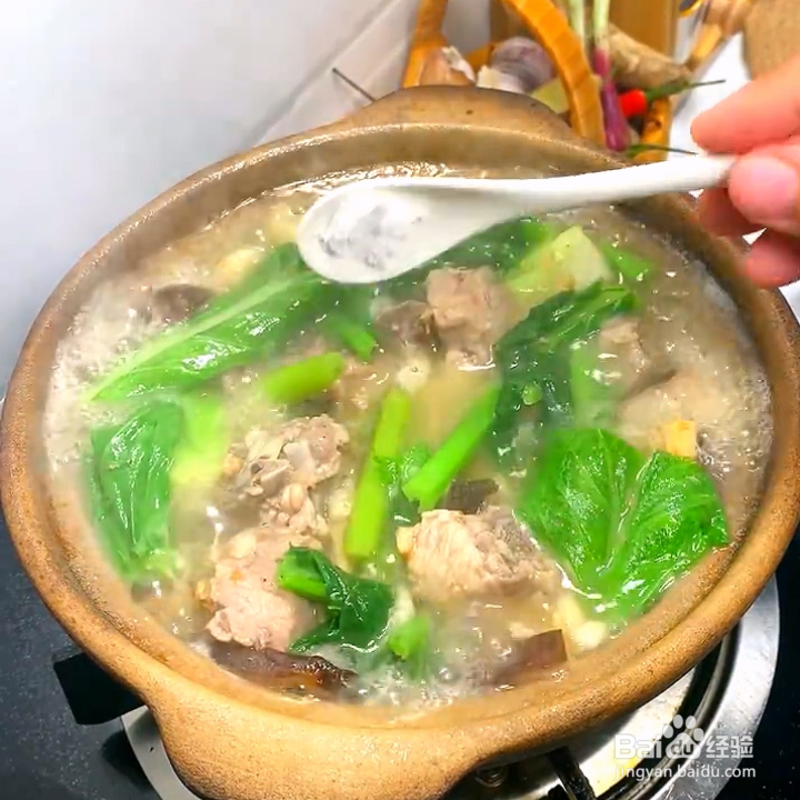 春菜排骨煲的潮汕做法窍门