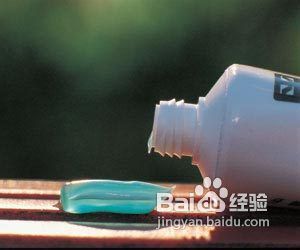 不花钱DIY牙膏面膜去黑头的有效方法