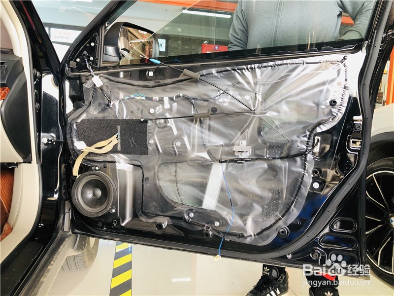 武汉斯巴鲁傲虎改装音响案例