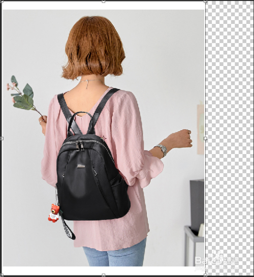 只要一步!PS拉伸照片背景人物不变形!不抠图?