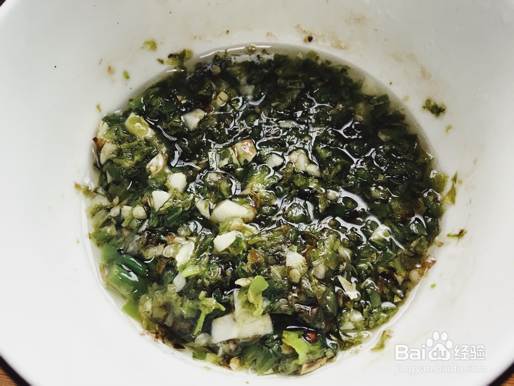 美味可口的烧椒皮蛋