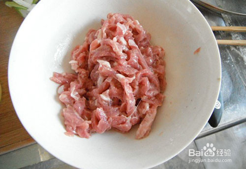 葱爆羊肉的做法,家常葱爆羊肉怎么做好吃