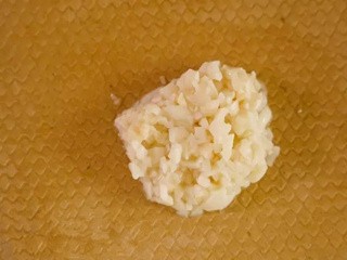 虾滑菌菇汤怎么做