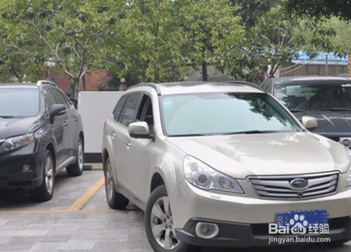 倒车要注意的问题分享