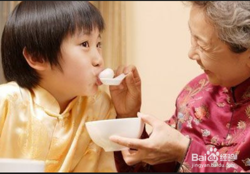 正月十五元宵节吃元宵的注意事项