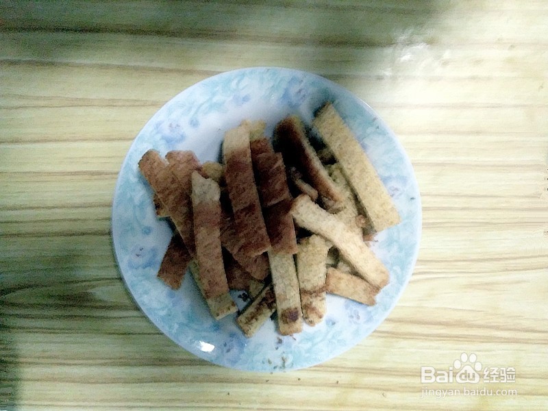 面包片巧做香蕉派