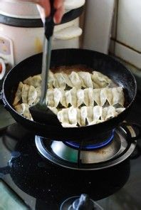韭菜鲜肉馅锅贴