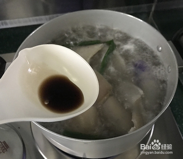 爽滑猪皮冻的做法