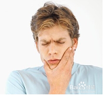 口腔溃疡怎么办?口腔溃疡的治疗方法