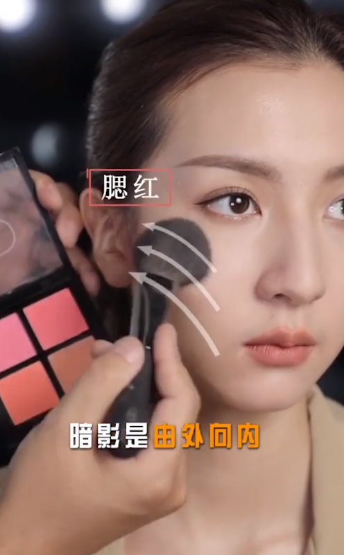 什么是素人化妆？