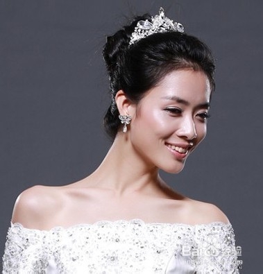 简约新娘发型推荐 打造唯美梦幻公主风