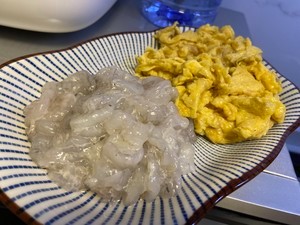 虾仁炒蛋的做法