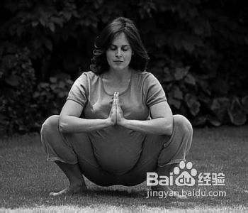 三式孕妇瑜伽，减肥更利于分娩