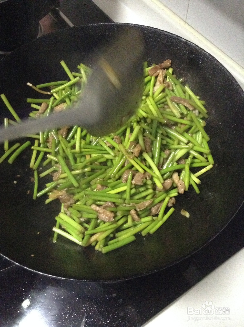 家常炒菜:蒜苔炒肉丝