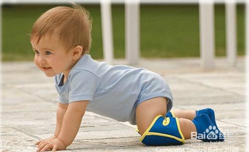宝宝爬行训练攻略