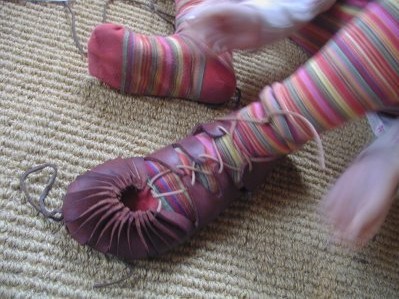 怎样制作海盗风维京人的鞋子