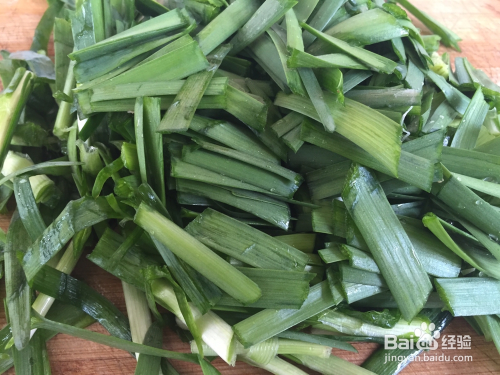 如何做出家常的韭菜粉咯馇