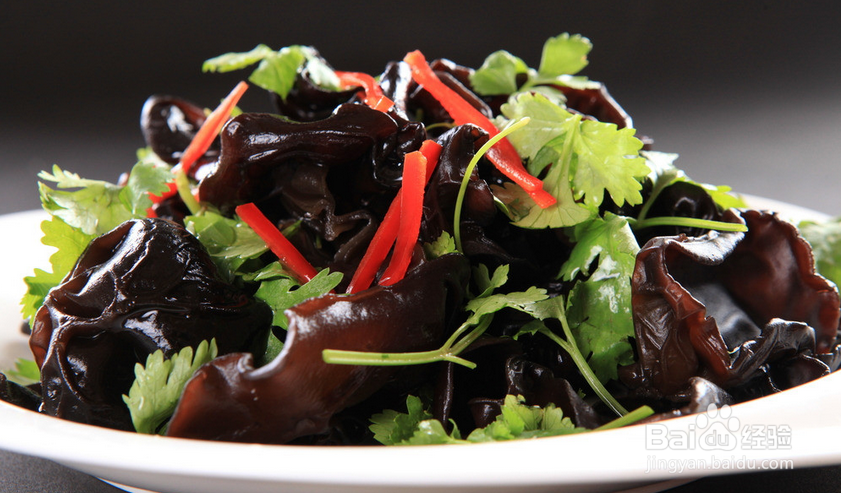 雾霾很严重，哪些食物养肺？