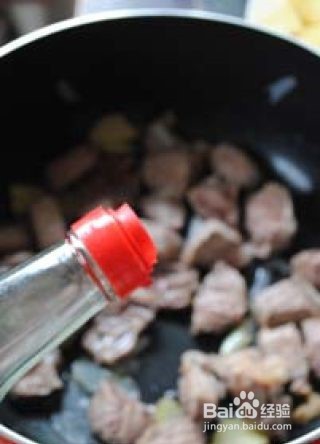 牛肉炖土豆的做法