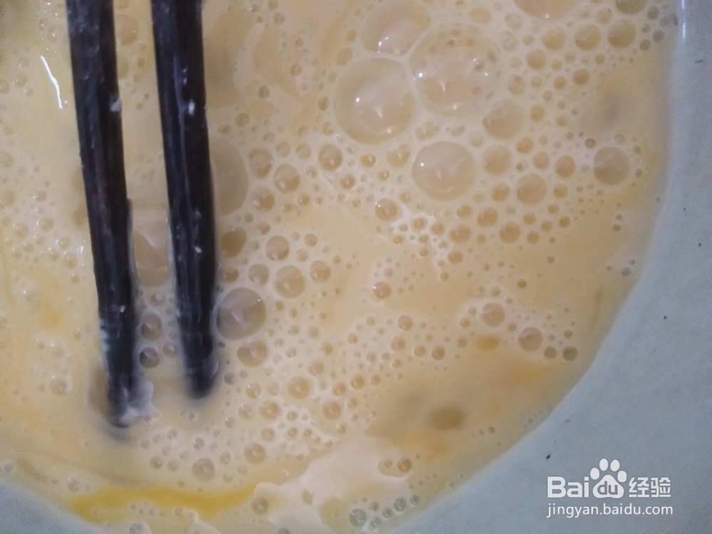 怎么做农家小炒——鸡蛋木耳炒肉？