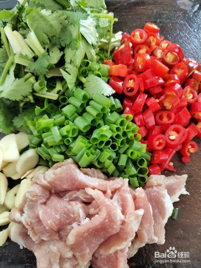 香辣土豆片的制作