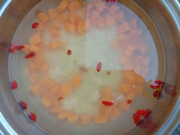 桂花红薯酒酿羹