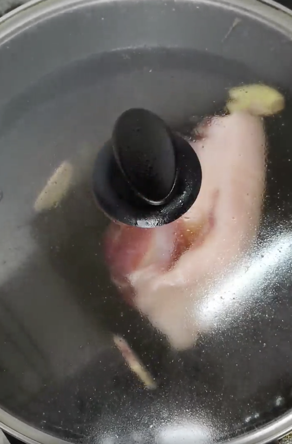 头菜回锅肉怎么做