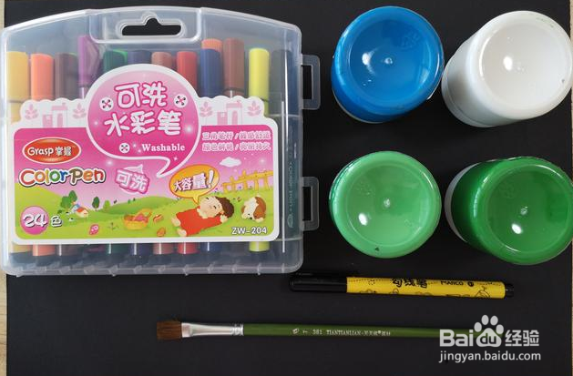 如何跟宝宝画创意画－蓝色月光下的营火虫