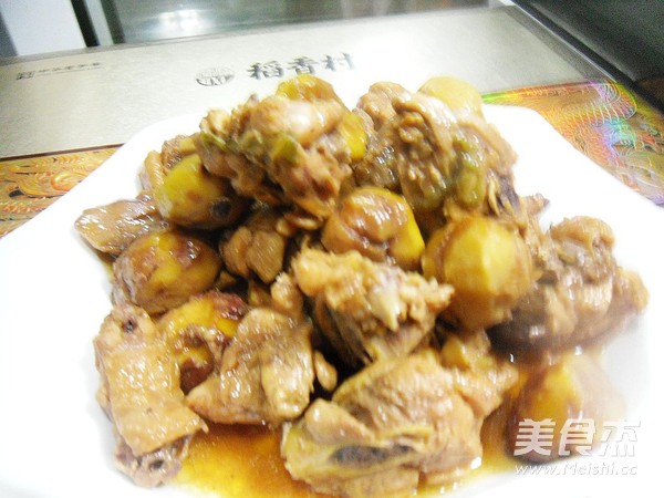 黄焖栗子鸡的做法