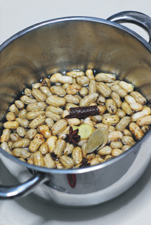 教大家简单做盐水花生